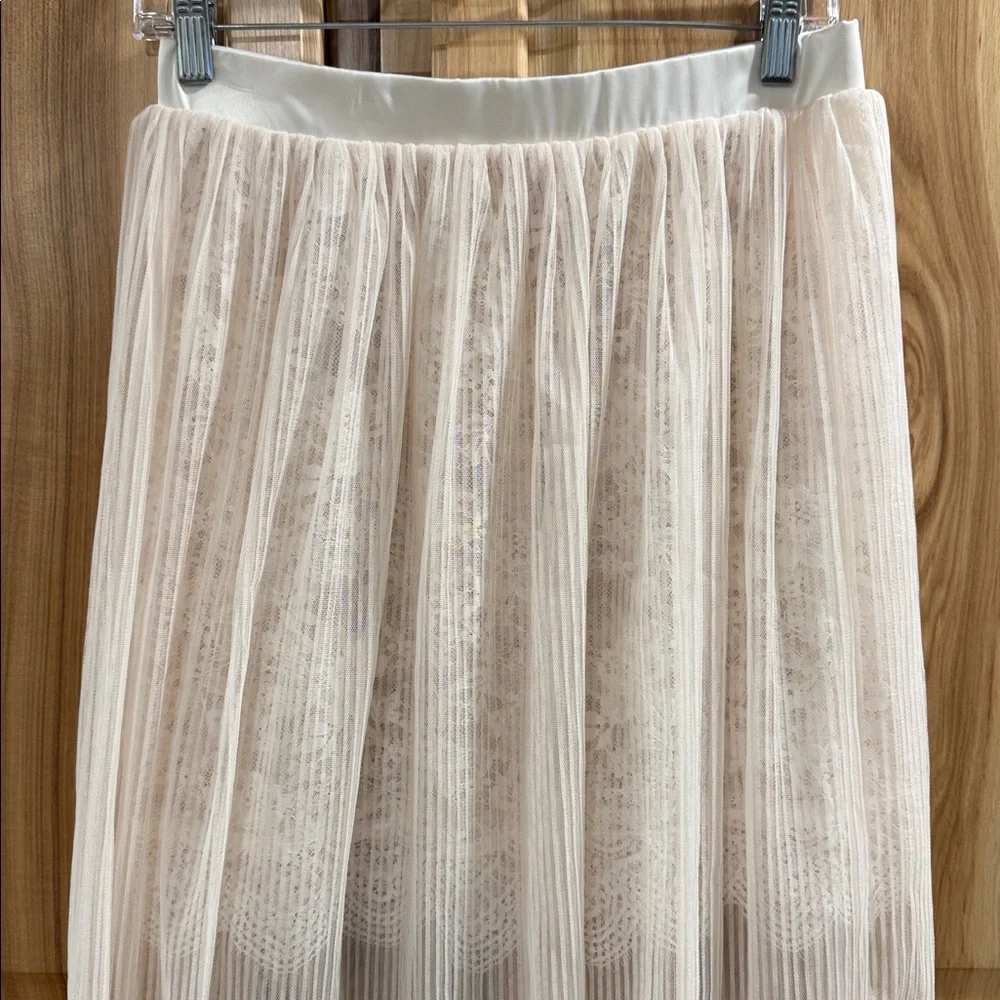 NWT Victoria's Secret Feminine Cream Pink Sheer Lace Underlay Midi Skirt Sz S